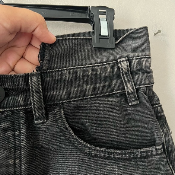 One Teaspoon Black 4040 Raw Hem Button Fly Micro Mini Skirt Denim Size 24 - Picture 8 of 8